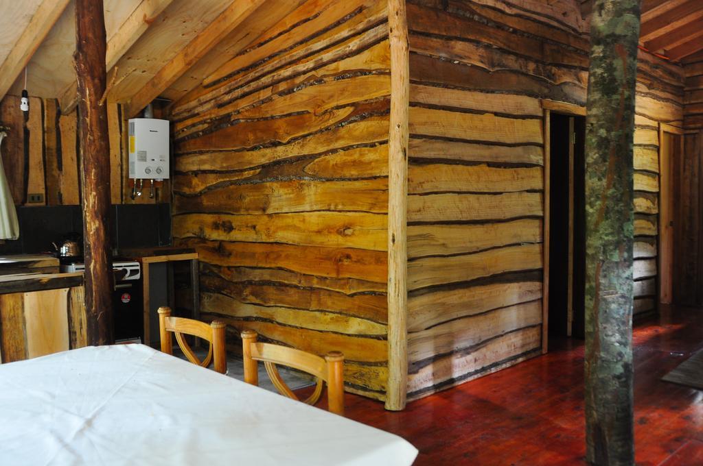 Cabana Rustica Patagonia Chilena กอญญารีเป ภายนอก รูปภาพ